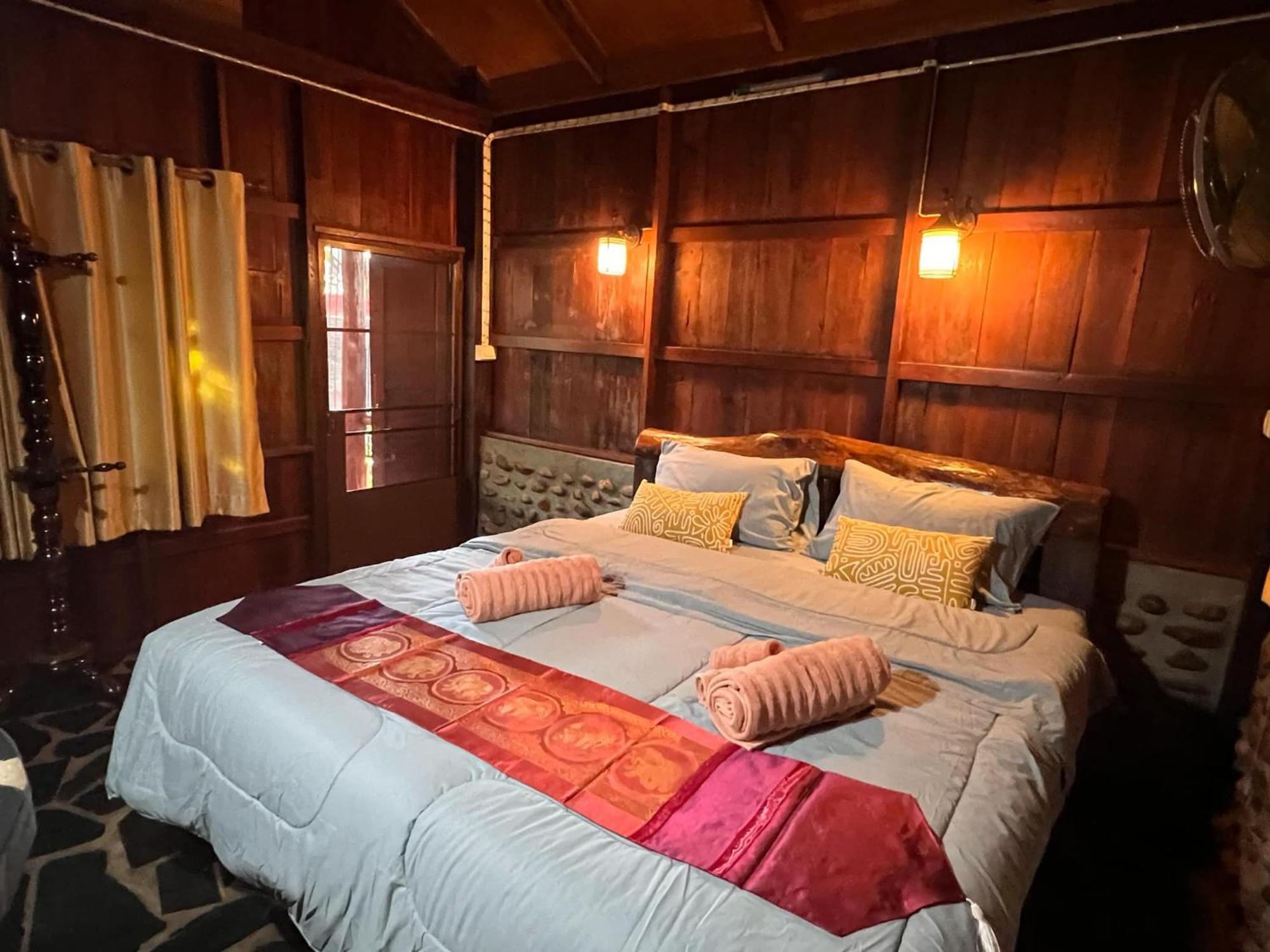 Riverside Retreat Sukhothai Guest House Esterno foto