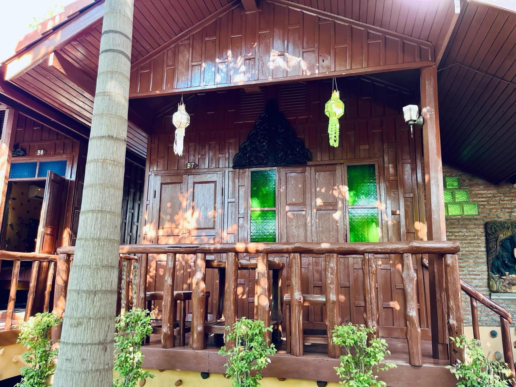 Riverside Retreat Sukhothai Guest House Esterno foto