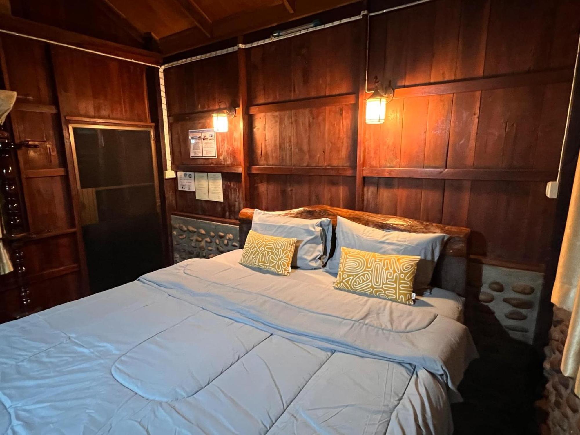 Riverside Retreat Sukhothai Guest House Esterno foto