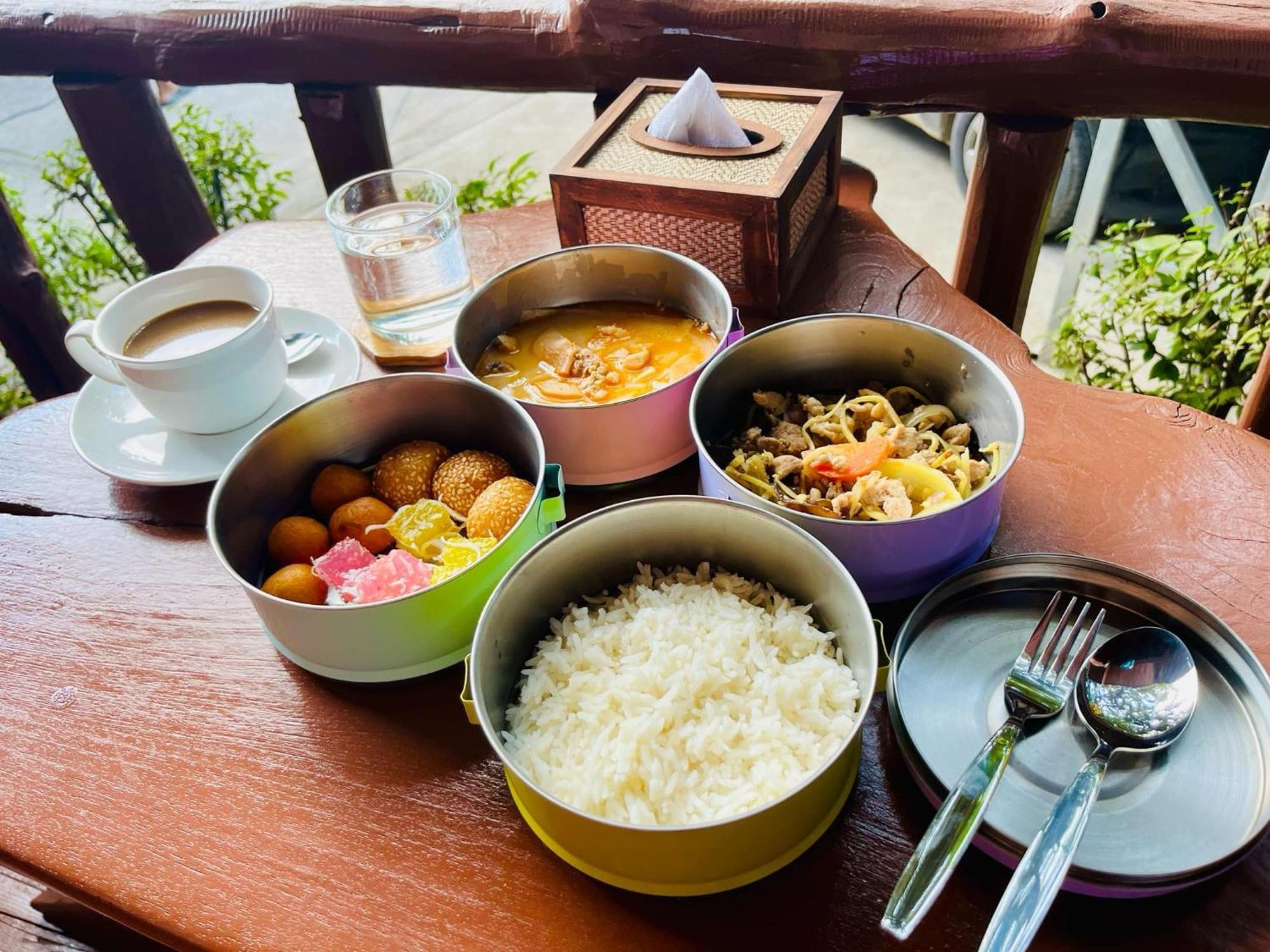 Riverside Retreat Sukhothai Guest House Esterno foto